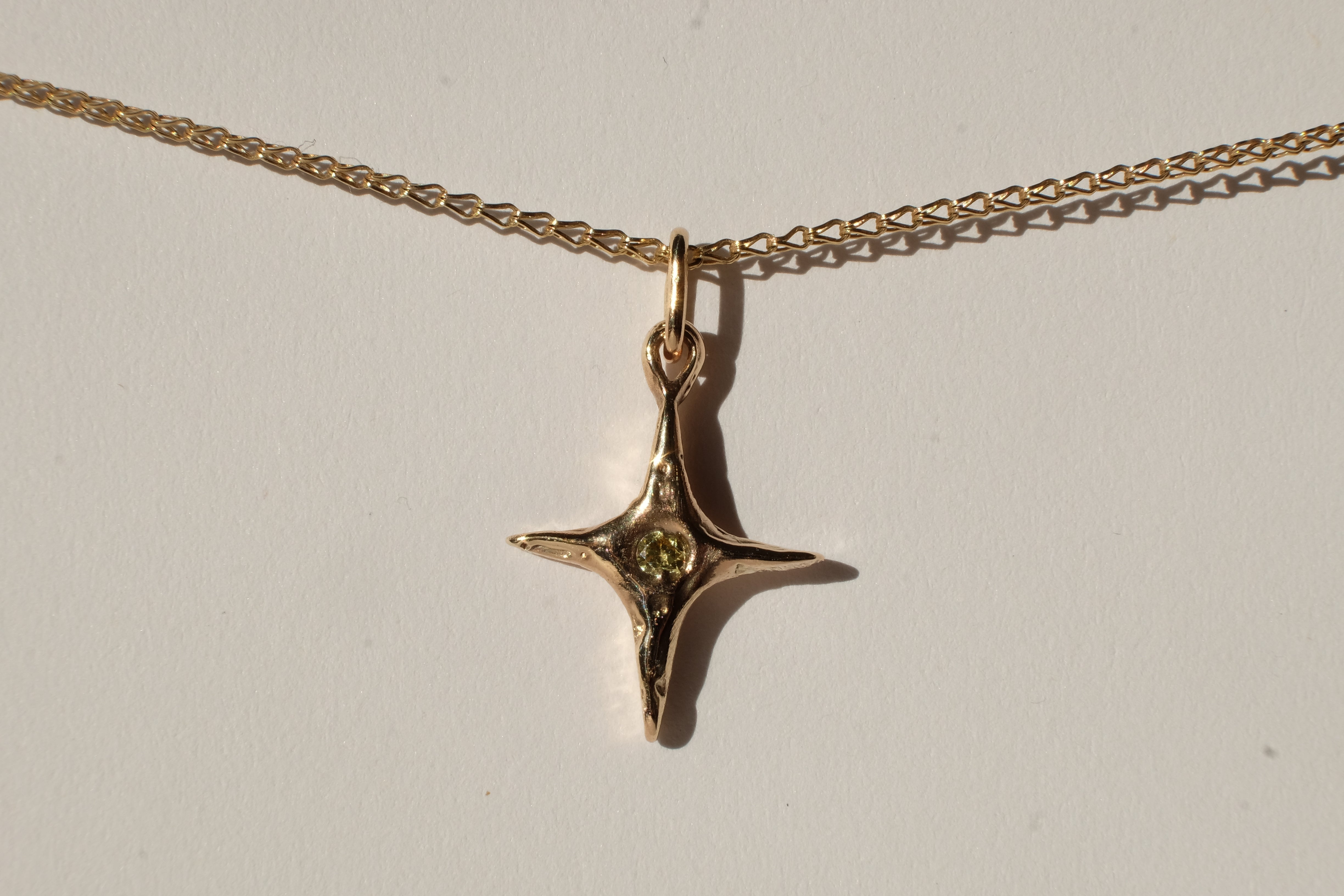 star (gold)
