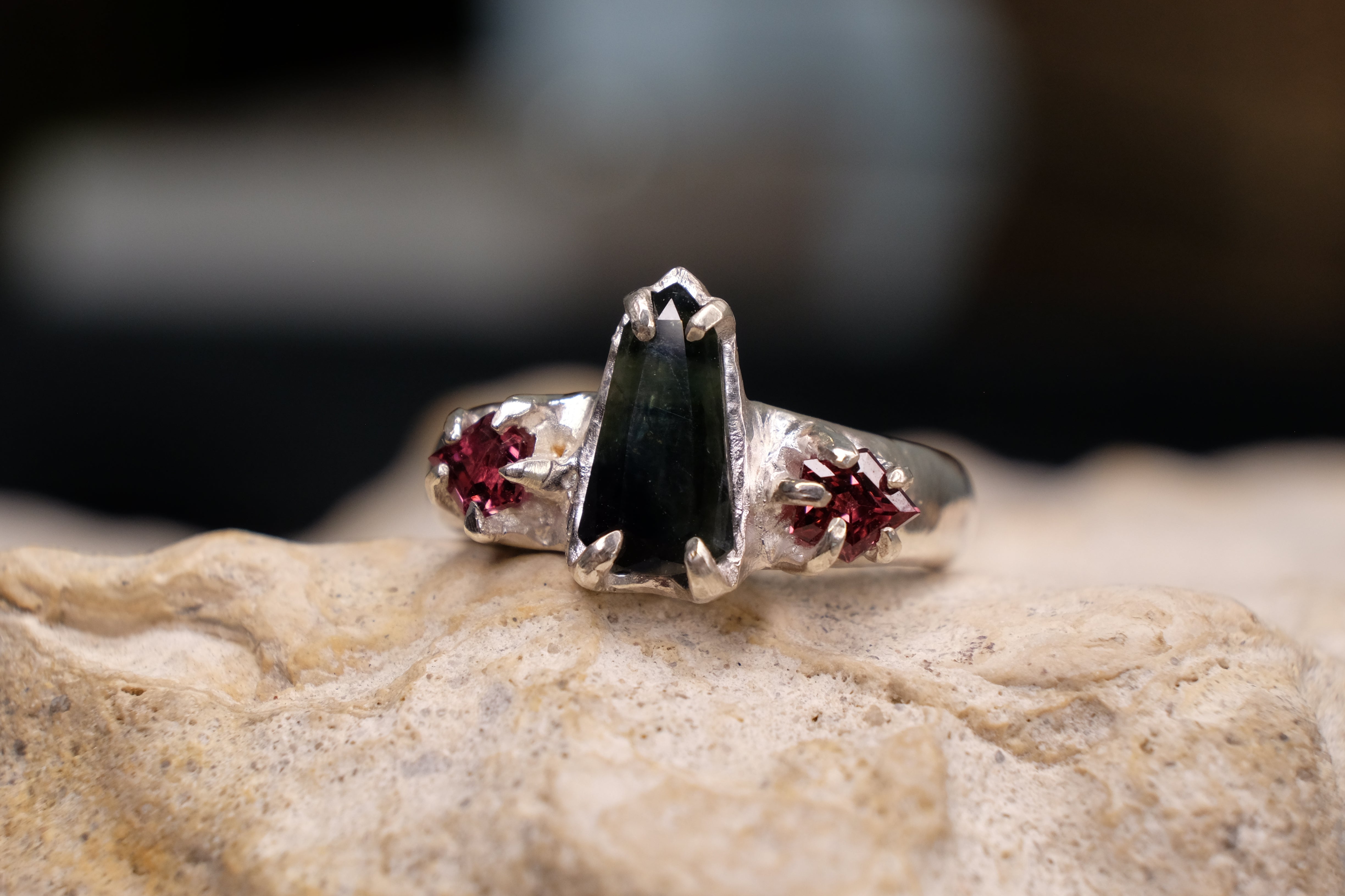 Real Vampire Rings vampire ring β Home of Nativis